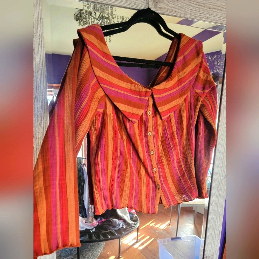 ❤️NEW❤️ Never worn off shoulder free people Blouse